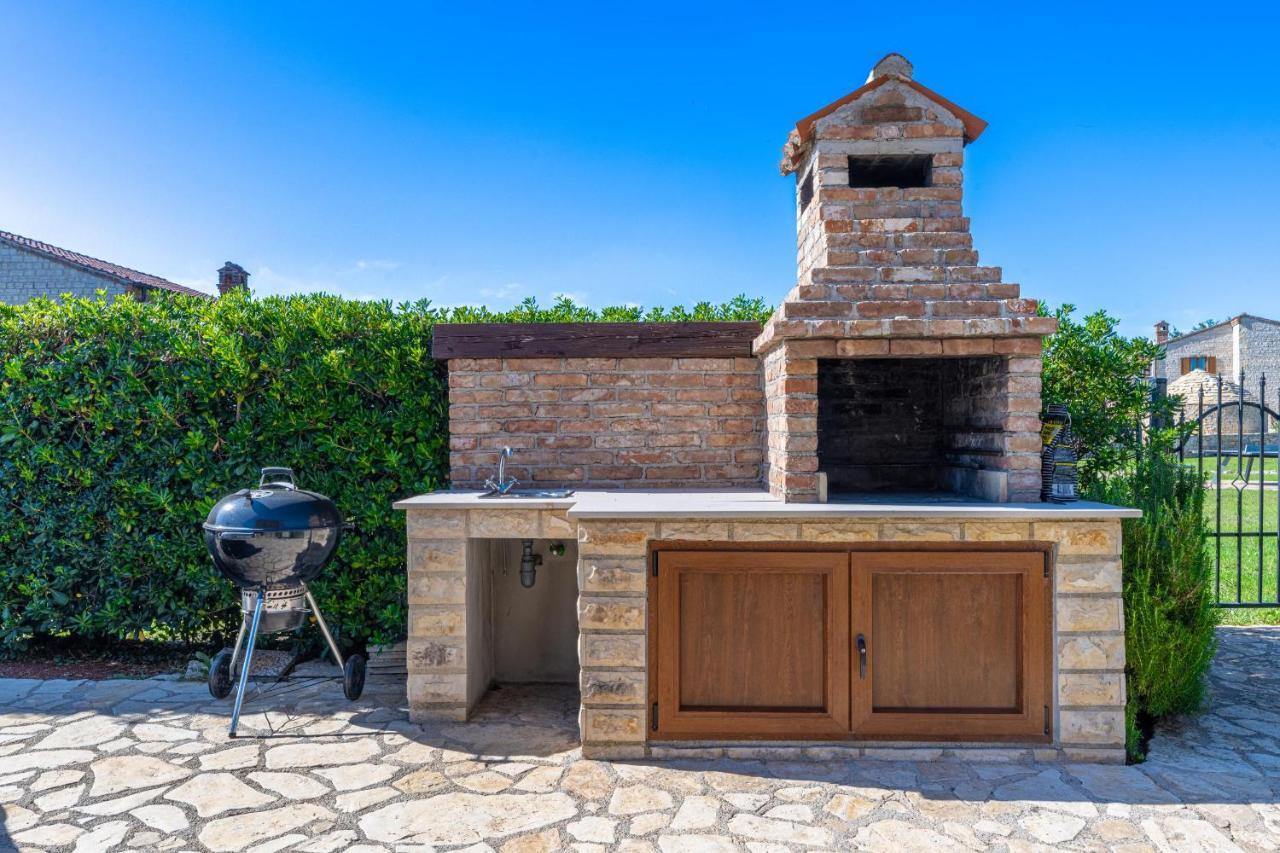 Villa Paradis 6 Jursici Екстер'єр фото