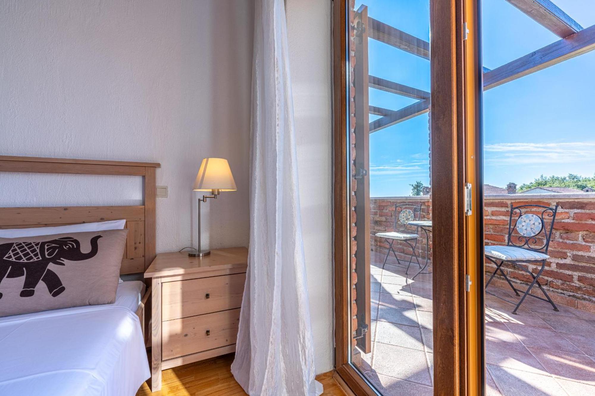 Villa Paradis 6 Jursici Екстер'єр фото