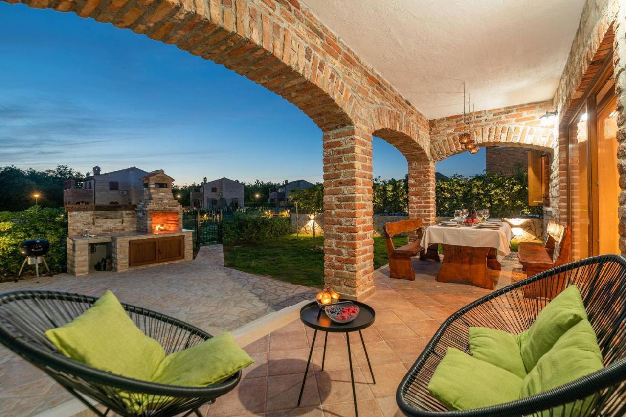 Villa Paradis 6 Jursici Екстер'єр фото